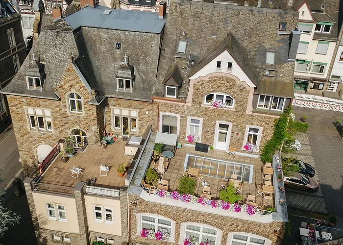 בית הארחה Cuchema 3*