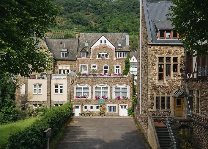 בית הארחה Cuchema 3*